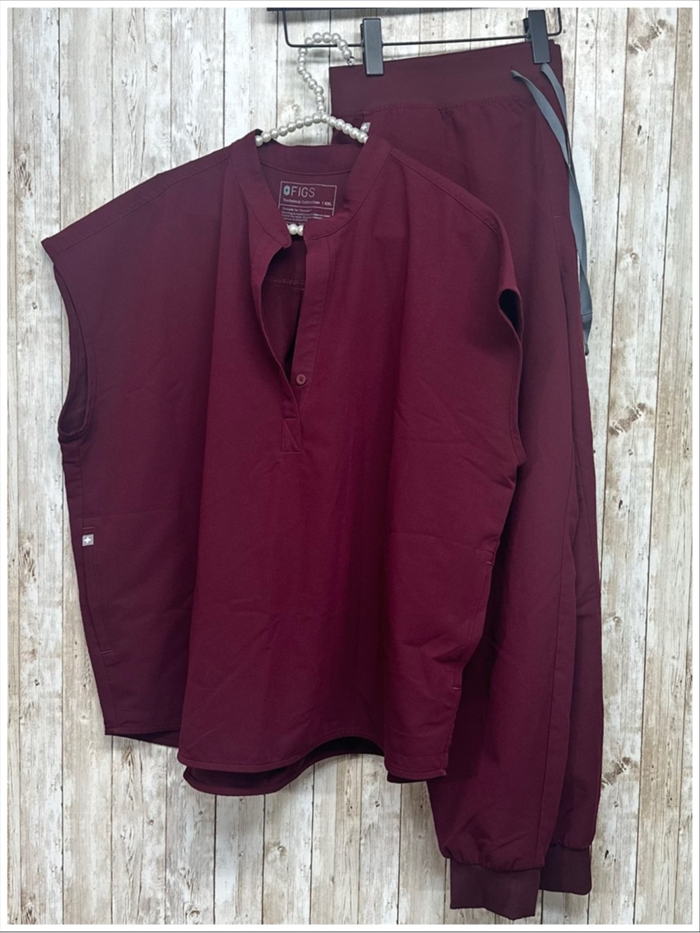 Figs Zamora Joggers and Rafaela Top Set in Burgundy ~ Size XXL ~ Item #6052